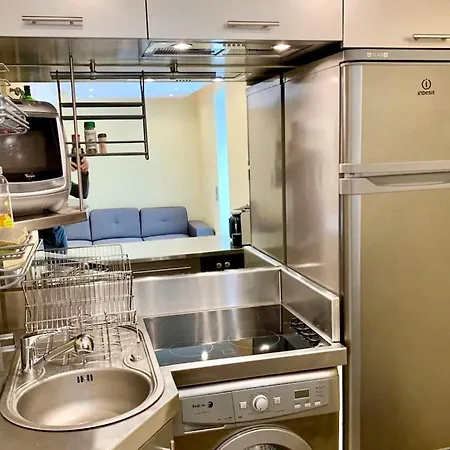 Les Pieds Dans L'eau !