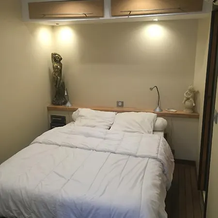 Les Pieds Dans L'eau ! Collioure